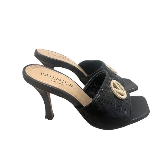 Valentino by Mario Valentino Venere Quilted Leather Sandals Size 7 Black - Picture 4 of 10